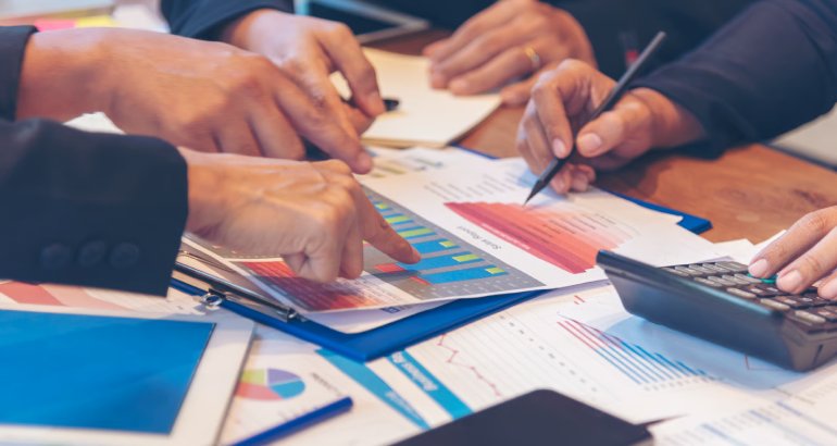 Finance & Management Accounting